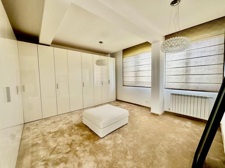 Vila moderna de vanzare 6 camere Iancu Nicolae - Mark Twain, Bucuresti 450 mp