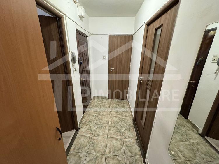 Apartament cu 3 camere, 54mp, Zona Dambu Pietros