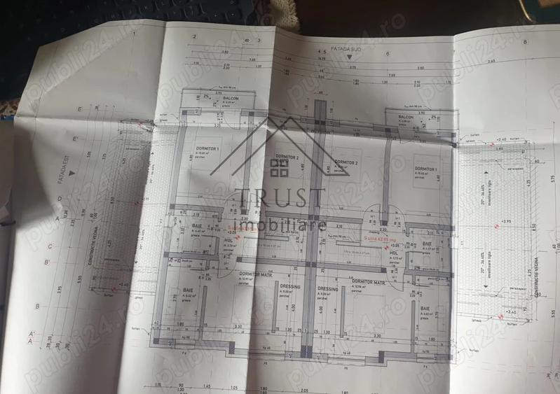 Casă modernă cu garaj și grădină privată într-o zonă liniștită din Florești