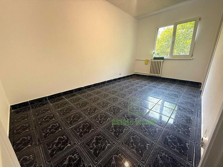 Garsoniera renovata, ideala pentru investie, Bulevardul Alex Obregia, 45.000 eur