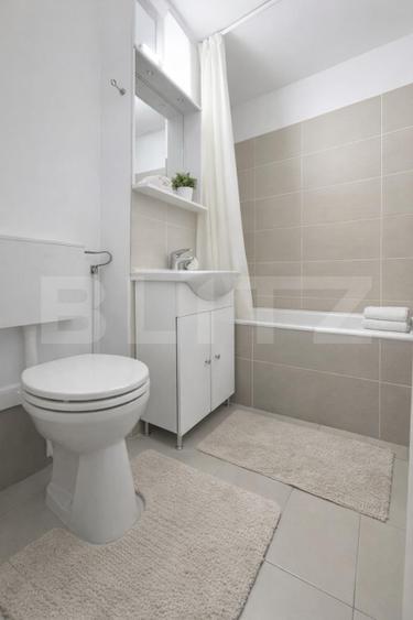Apartament 4 camere, 77 mp, zona Lipovei