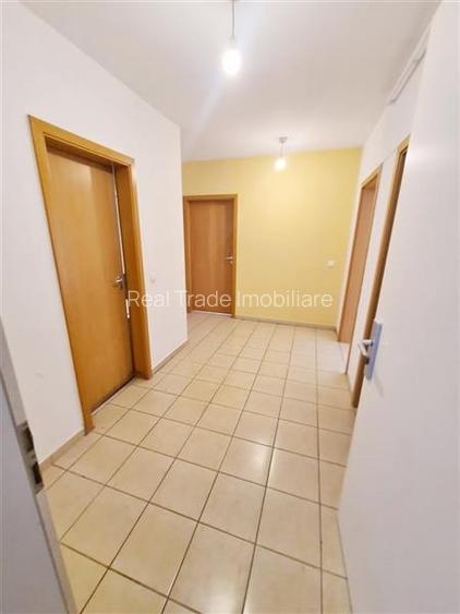 Apartament 3 camere, parcare proprie,  Avantgarden 1 - 9