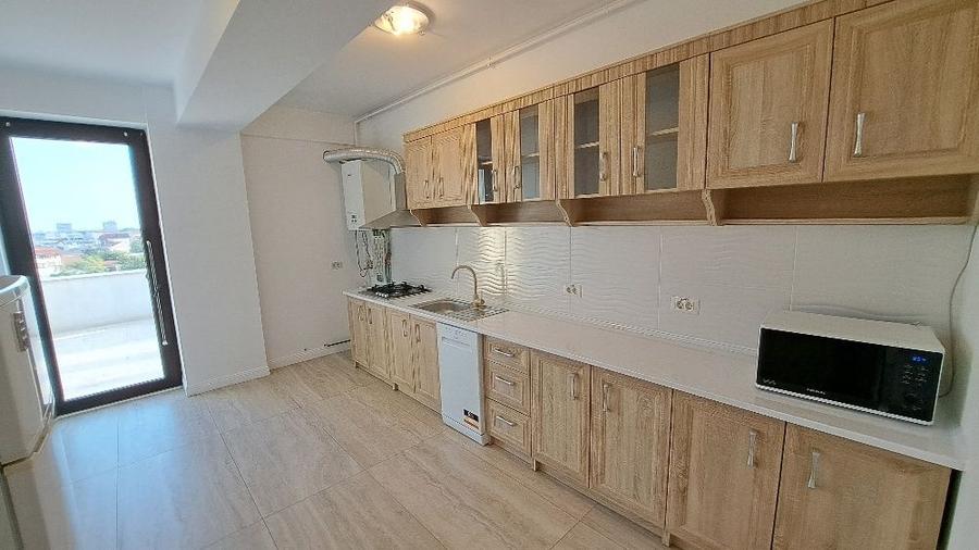 Dorobanti (metrou),apartament  de vanzare cu 4 camere, terase, 2 lifturi