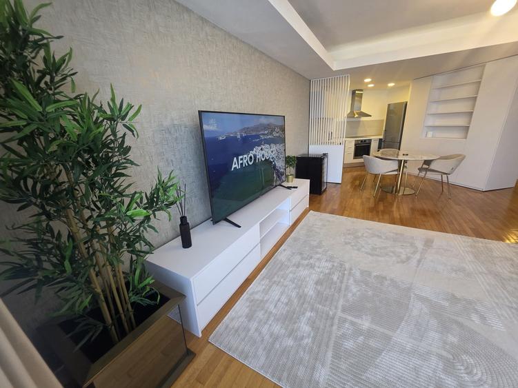 3 camere | 100 mp balcon+TERASA | Herastrau | Vedere libera