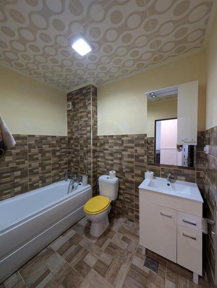 Inchiriere Apartament 3 camere semidecomandat, 62 mp, Sesul De Sus