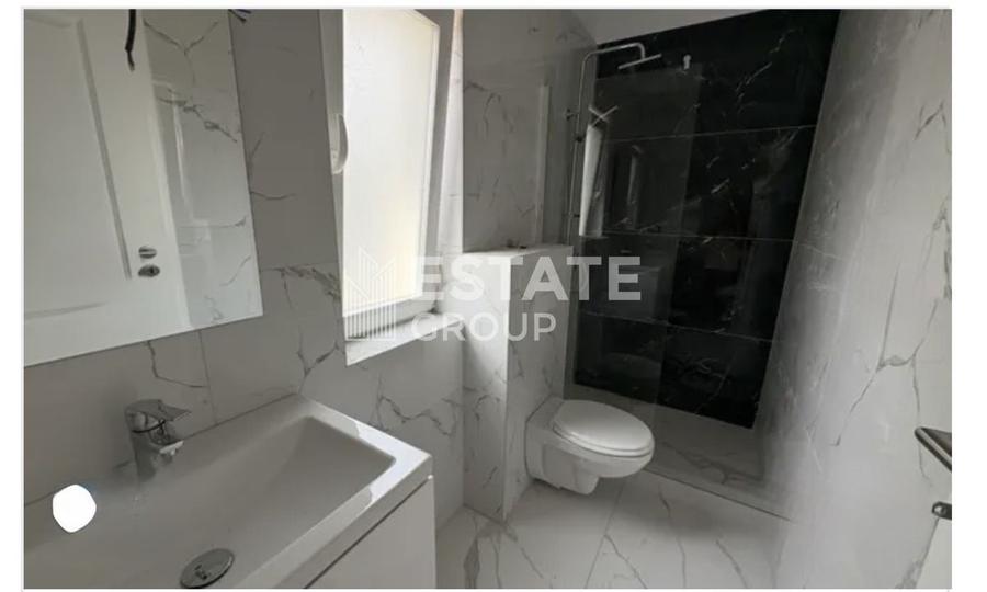 Duplex cu 4 camere pe parter
