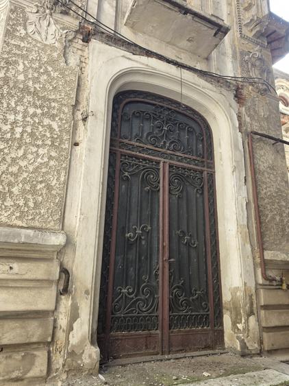 Dorobanti vanzare spatiu comercial 601 mp