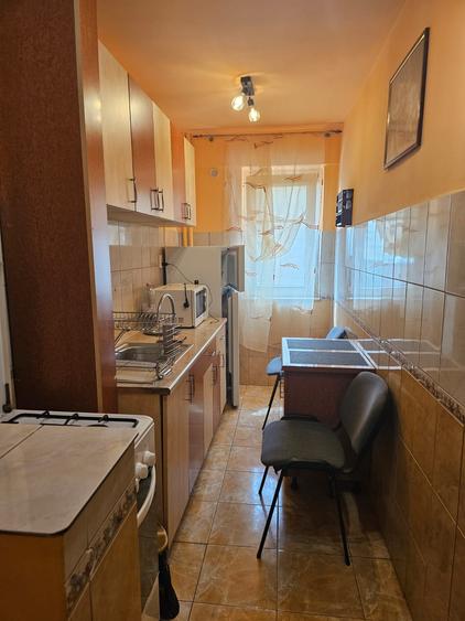 Inchiriez apart 2 camere zona Boul Rosu - Romanilor ID:RH-45555-property