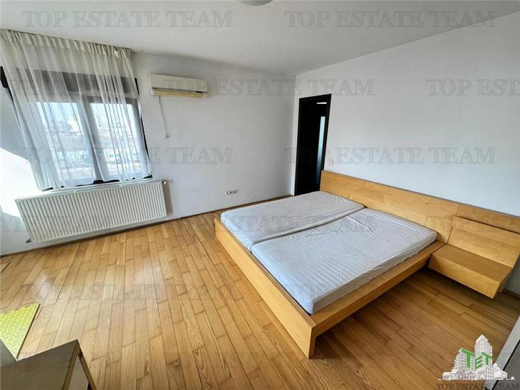 Vila P+1+M, 229 mp, 4 dormitoare, gradina si 4 parcari