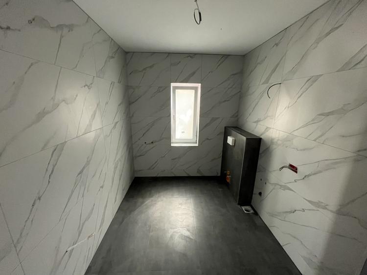 SUPEROFERTA! Casa la sol 3 camere, posibilitate mansardare, Valu lui Traian