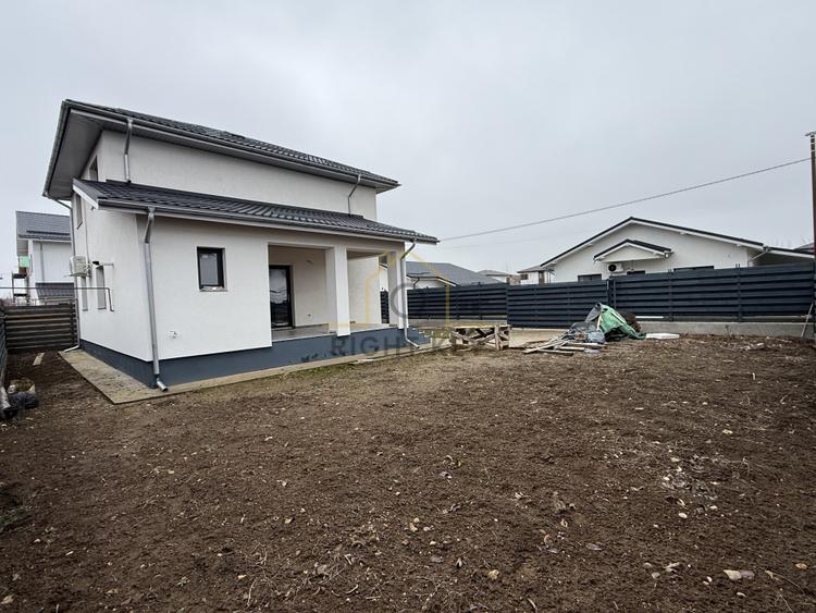 Casa individuala P+1, 101mp utili, teren 370mp, 4 cam! Comision 0%!