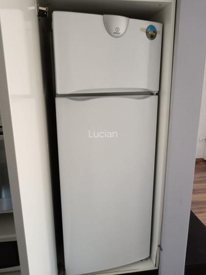 Proprietar, vand apartament cu doua camera langa Shopping City in bloc din 2009 - 11