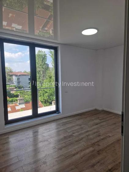 Apartament 3 Camere Regie Centrala Proprie Nemobilat Loc Parcare Bloc 2026 - 8
