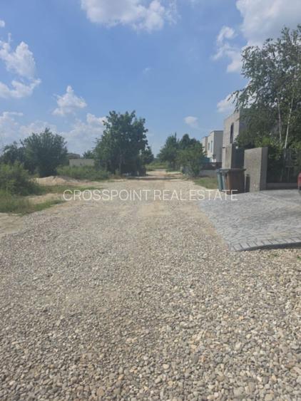 Casă Modernă cu Curte și Terasă Acoperită | Acces Rapid către DN1 și Sisești - 11