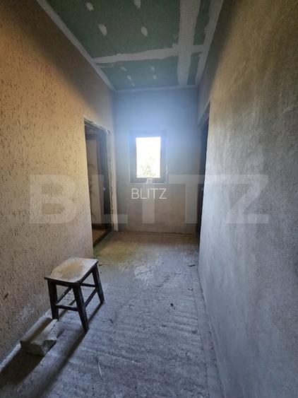 Casă la roșu, de vanzare, 250 mp, zona Slobozia Moara