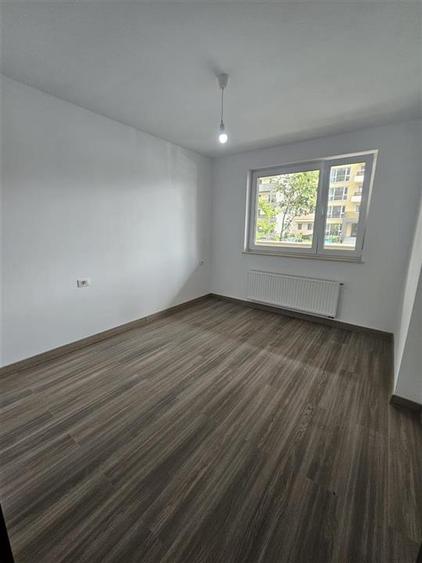 Spatiu Comercial 85mp URBAN PLAZA