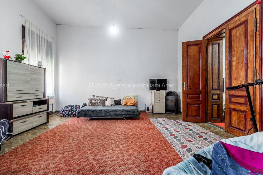 Apartament cu 2 camere la parter in Piata Catedralei Comision 0 - 5