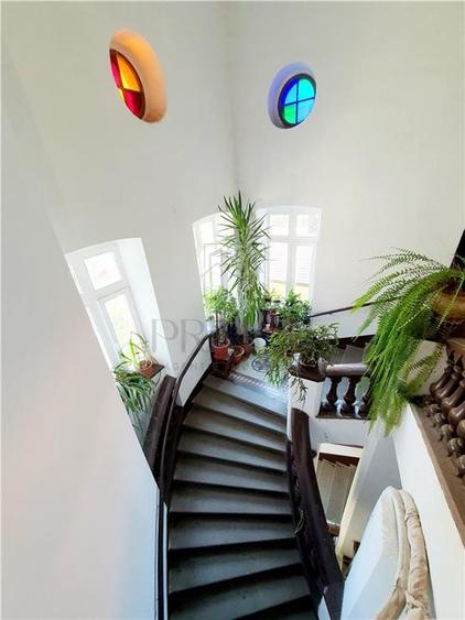 NEPTUN - 3 CAMERE - SPATIOAS - INALT - RENOVAT - 2 BAI - VILA ISTORICA - ZONA SU