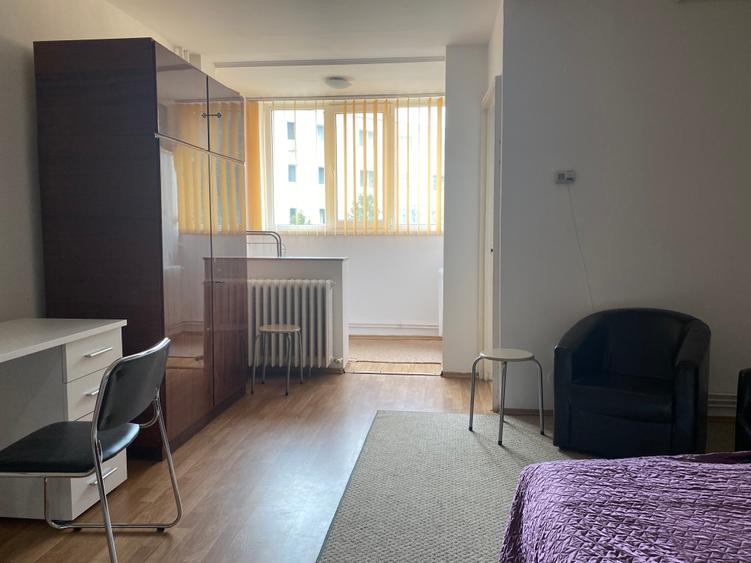 Garsoniera Manastur, str Parang, langa padure, cu centrala termica proprie