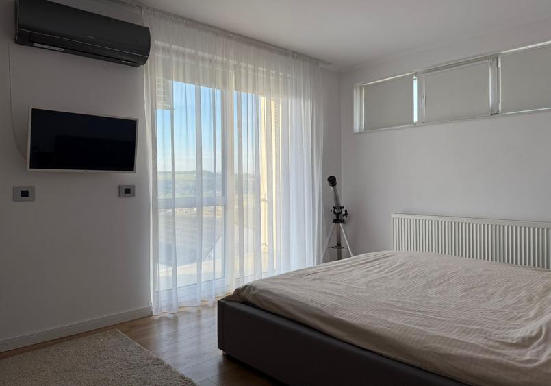 Duplex de vanzare , 120 mp utili zona ,VIVO