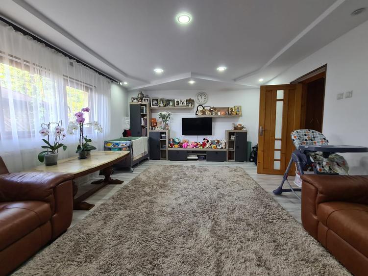 Vila de vanzare Tatarasi - Aviatiei
