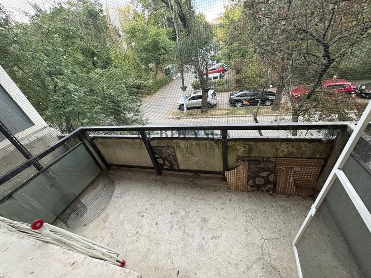 Apartament cu 2 camere - 1983 - Gorjului- Militari