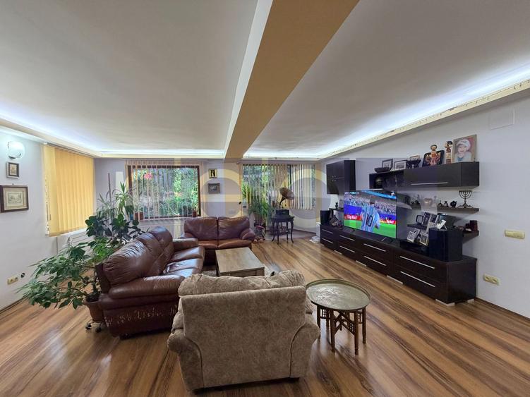 VANZARE VILA 280 MP UTILI | TEREN 900 MP | 5 CAMERE | VOLUNTARI