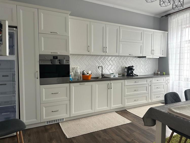 Casă complet renovată | Ultracentral | 4 camere | Teren 829 mp | Aiud