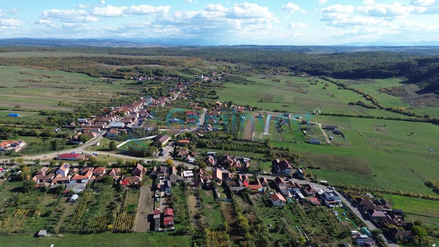 Casa de vanzare EXCLUSIVITATE, teren 1439 mp , Bihor