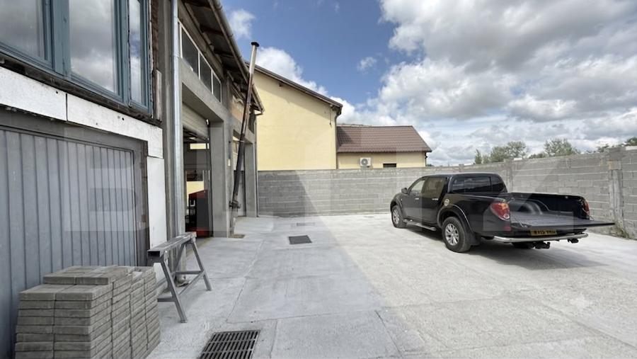 Hală cu service auto funcțional – 300 mp, 700 mp teren, zona 14 Mai
