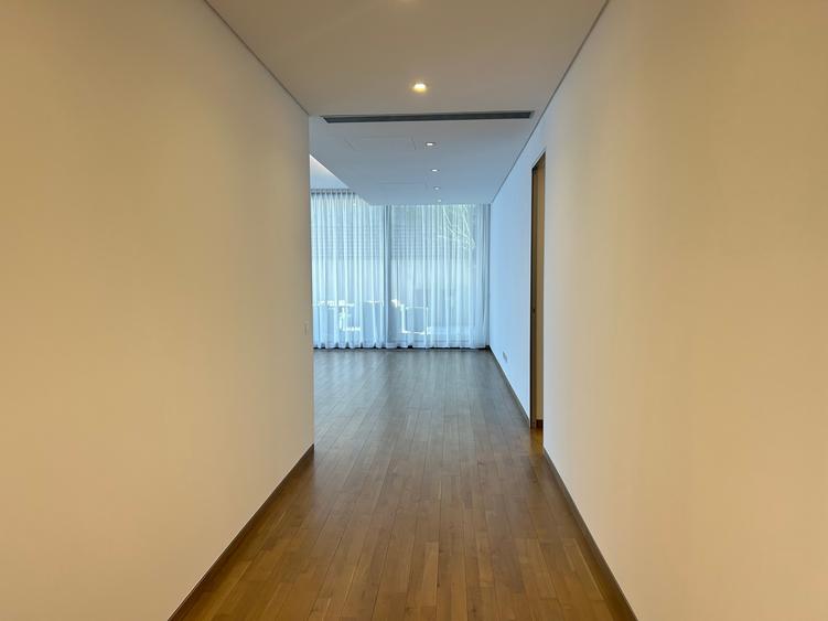 Apartament 4 camere si grădină de 80 mp in imobil exclusivist zona Primăverii