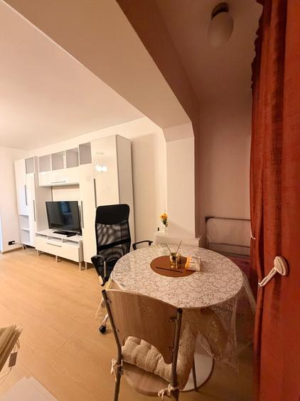 Dristor, garsoniera, 6 min metrou, BOILER, prima inchiriere