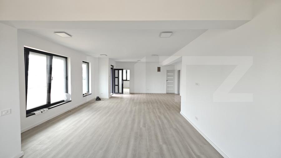 Casa cu 4 camere, 110 mp, 500 mp teren, zona Paleu