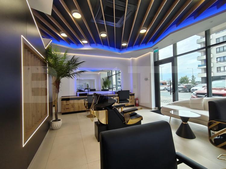Spatiu comercial premium pentru frizerie, Victoria Residence