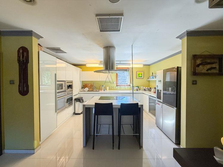 RAR | Apartament in Vila Cotroceni 184 MP