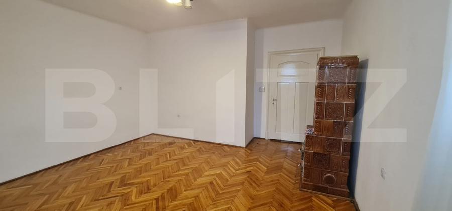 Casă de vânzare, 170 mp, zona Reghin