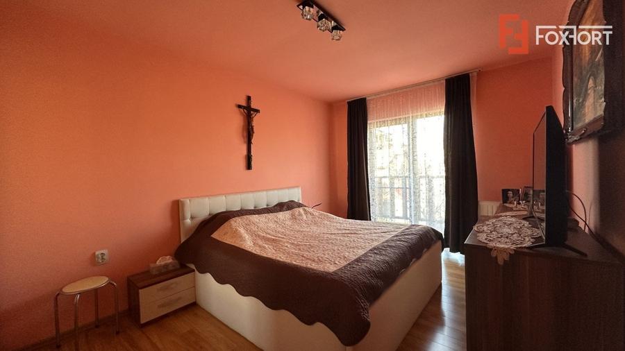 Duplex 4 camere, 126 mp, si teren de 300 mp in Giroc