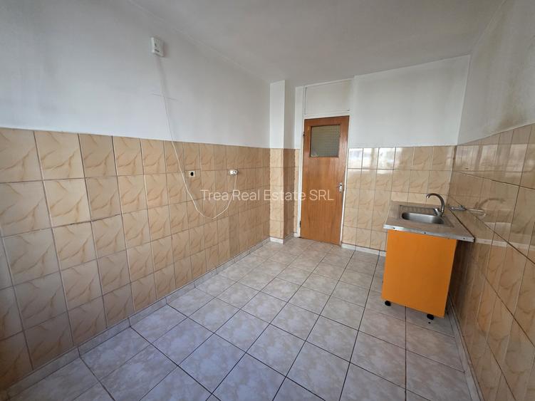 3 camere Bvd Chisinau | Bloc 1986  | anvelopat - 11