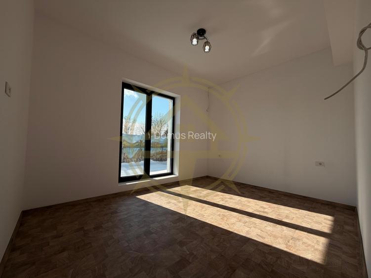 DOM00256 - Vila Parter Snagov teren 562mp - 9