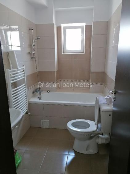 Ofer spre închiriere apartament 2 camere bloc nou  - 6