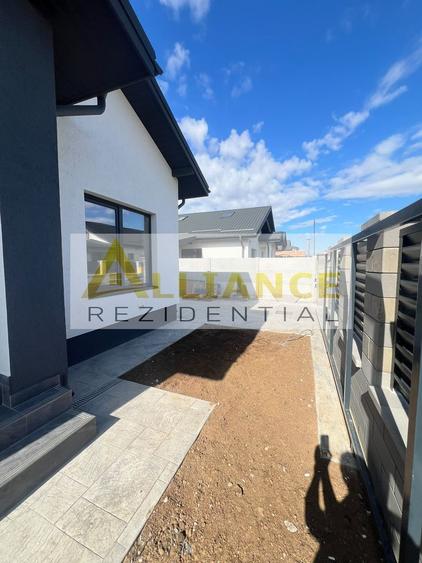 CASA PARTER -3 camere-2 BAI-TEREN 325MP