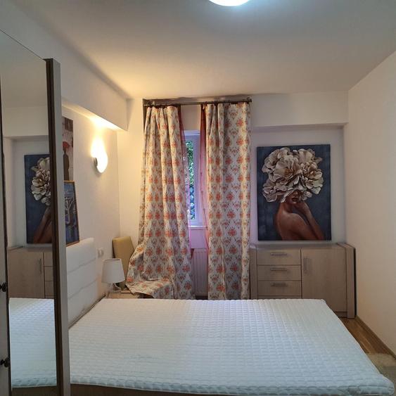 Edenia Titan 2 Camere cu loc de parcare si grădină
