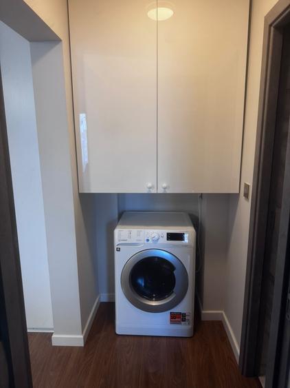 - Etaj 1 - Renovat 2025 -2 camere 53mp, zona Piata Mare.