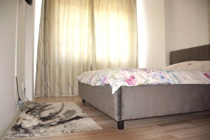DE ÎNCHIRIAT | Apartament decomandat | Bloc 2020 | Micro 12, RAGC.