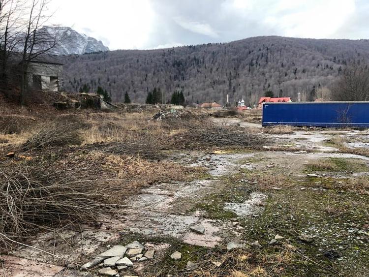 De vanzare teren intravilan AZUGA