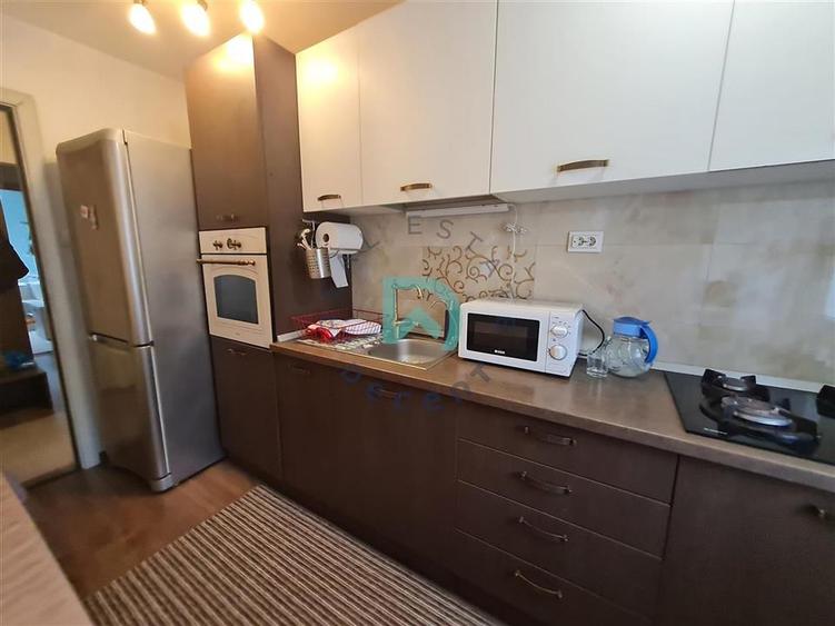 Apartament 3 camere SCRIITORILOR, MOBILAT, Brasov