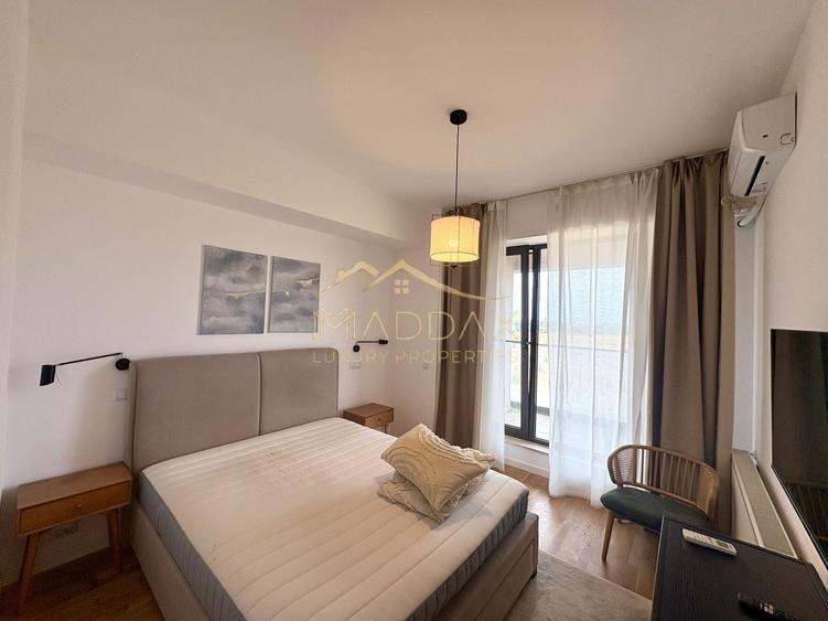 APARTAMENT de LUX cu 3 CAMERE cu Terasa si loc de parcare