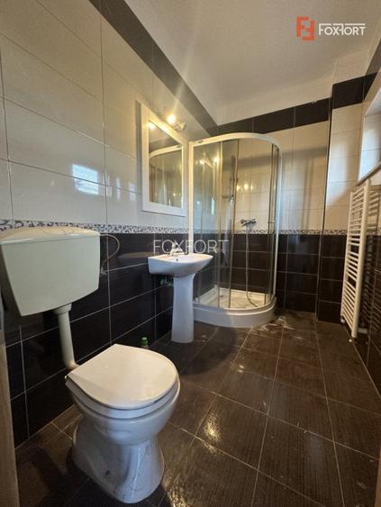 Casa individuala cu 10 camere si piscina, in Dumbravita - ID V5614 - 32