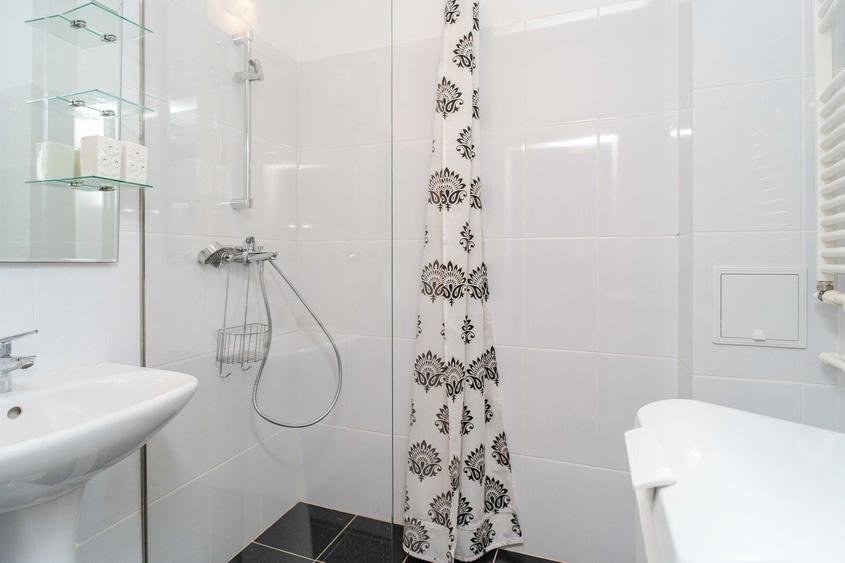 Apartament de inchiriat 2 camere decomandat zona Centru