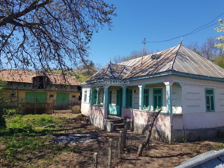 Proprietar vând casă în Com. Valea-Seacă(Sascut), jud. Bacău